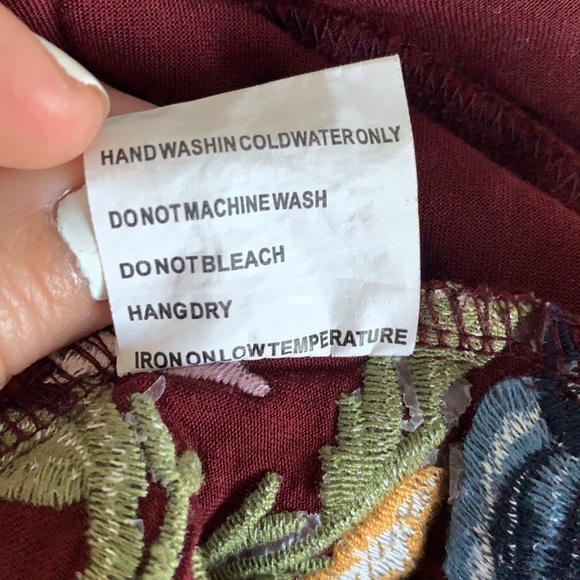 Solitaire Off-The-Shoulder Dress - Picture 12 of 12